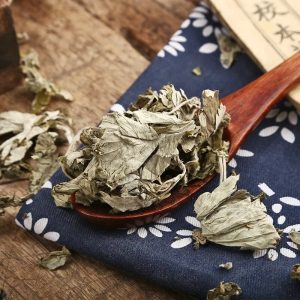 ngải cứu sấy khô