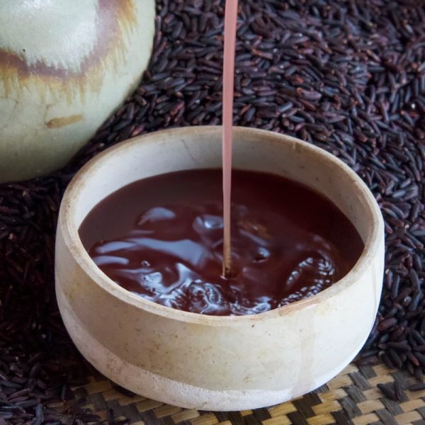 rượu nếp cẩm men truyền thống